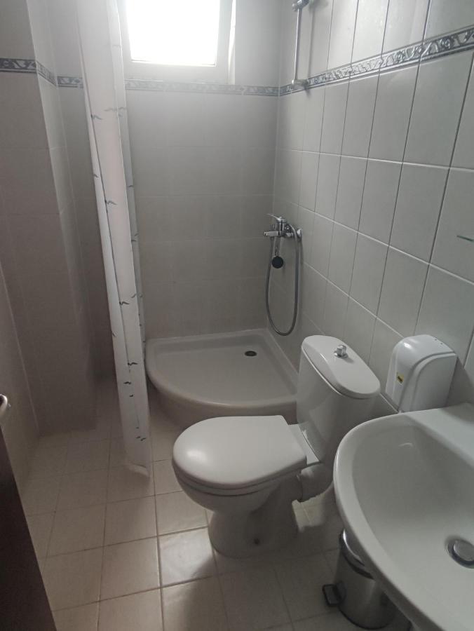 Кианти Hotel Kŭrdzhali Buitenkant foto